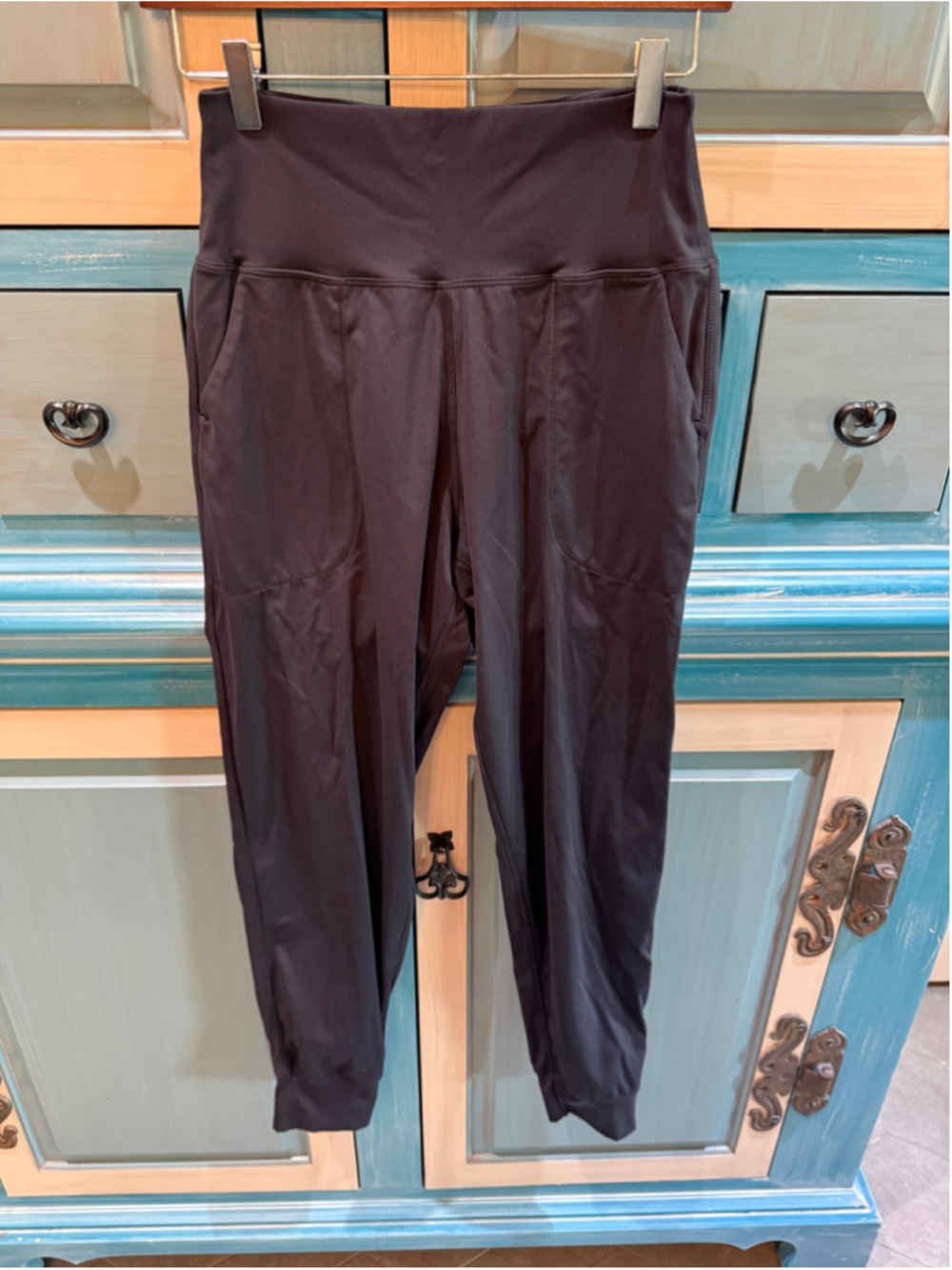 Women's Oalka Maternity Black Athletic Joggers